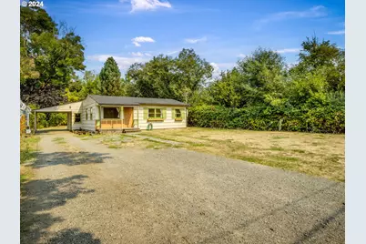 8511 SE Orchard Ln, Happy Valley, OR 97086 - Photo 3