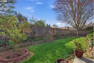 6811 SW 170th Ave, Beaverton, OR 97007 - Photo 23