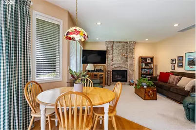 19720 Spring Ridge Dr, West Linn, OR 97068 - Photo 15
