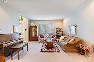 19720 Spring Ridge Dr, West Linn, OR 97068 - Photo 9