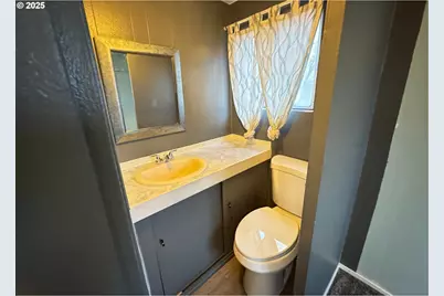 1215 SW 11th St #112, Hermiston, OR 97838 - Photo 9