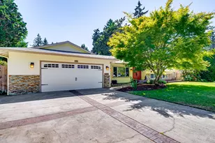 12819 SE Park St, Vancouver, WA 98683 - Photo 3