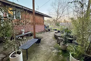 805 River Rd, Eugene, OR 97404 - Photo 39