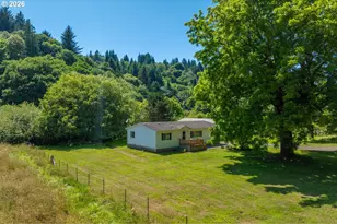 96060 Coos-Sumner Ln, Coos Bay, OR 97420 - Photo 25