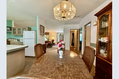 96060 Coos Sumner Ln, Coos Bay, OR 97420 - Photo 9