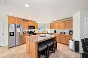 107 NW 22nd Ave, Rockaway Beach, OR 97136 - Photo 7