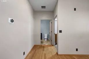 962 T St, Springfield, OR 97477 - Photo 15