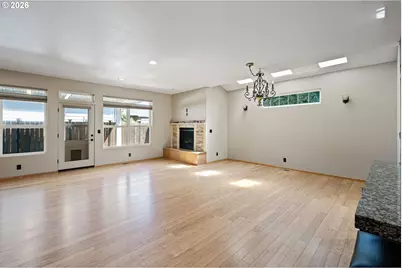 962 T St, Springfield, OR 97477 - Photo 9