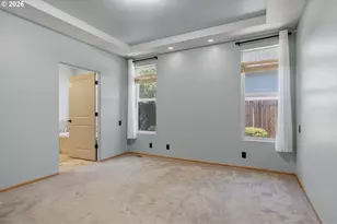962 T St, Springfield, OR 97477 - Photo 17