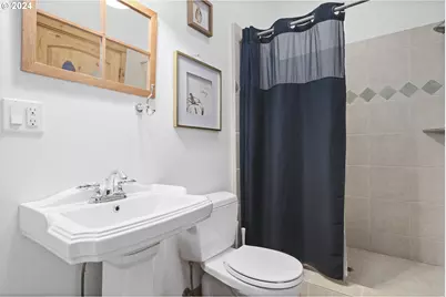 4701 NE Neotsu Dr, Neotsu, OR 97364 - Photo 15