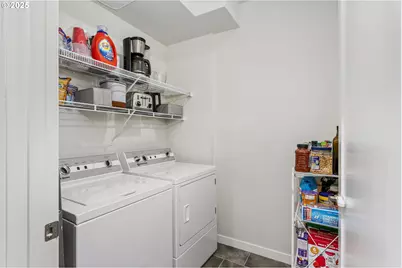 11715 SW Valencia Ln #202, Wilsonville, OR 97070 - Photo 9