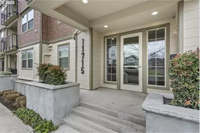 11715 SW Valencia Ln #202, Wilsonville, OR 97070 - Photo 1