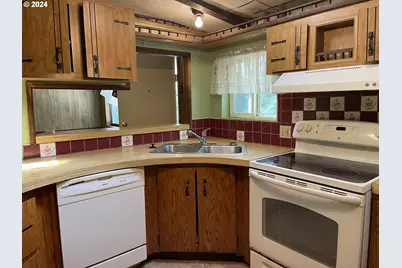 58525 SW Hebo Rd, Grand Ronde, OR 97347 - Photo 3