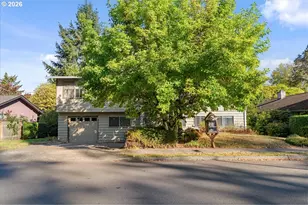 12055 SW Bruce Ln, Beaverton, OR 97008 - Photo 3