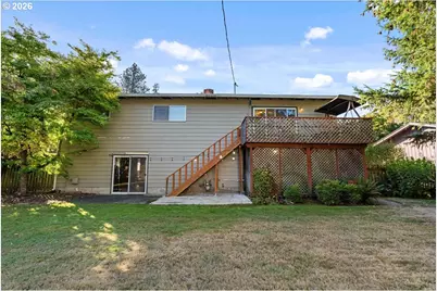 12055 SW Bruce Ln, Beaverton, OR 97008 - Photo 35