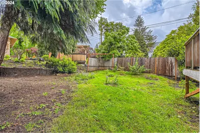 3904 SE Clinton St, Portland, OR 97202 - Photo 29