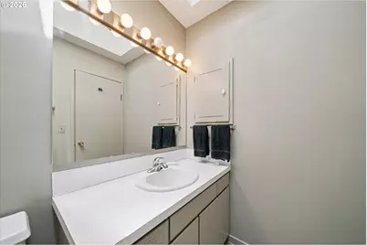 50 Condolea Ct, Lake Oswego, OR 97035 - Photo 23