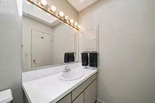 50 Condolea Ct, Lake Oswego, OR 97035 - Photo 23