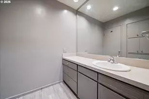 50 Condolea Ct, Lake Oswego, OR 97035 - Photo 27