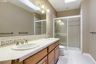 10585 NW Skyline Blvd, Portland, OR 97231 - Photo 21