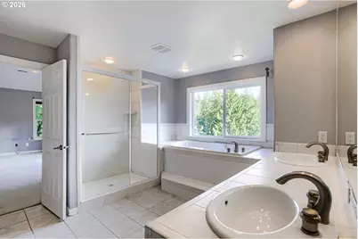 10585 NW Skyline Blvd, Portland, OR 97231 - Photo 17