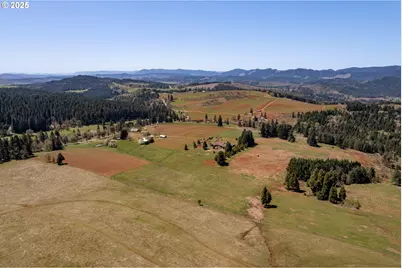 1488 Red Hill Rd, Oakland, OR 97462 - Photo 31