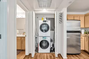 1500 SW Park Ave, Portland, OR 97201 - Photo 17