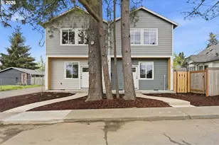 8655 SE Insley St, Portland, OR 97266 - Photo 3