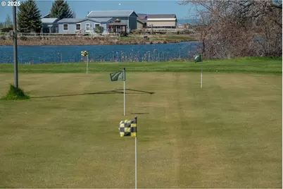 87722 Pinion Ln, Christmas Valley, OR 97641 - Photo 37