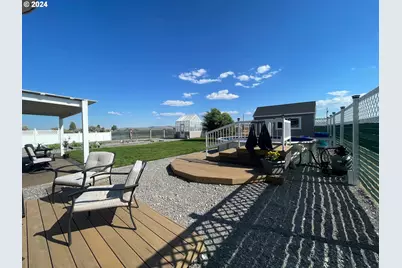 87722 Pinion Ln, Christmas Valley, OR 97641 - Photo 23