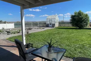 87722 Pinion Ln, Christmas Valley, OR 97641 - Photo 21