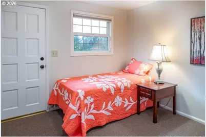 1778 Graham Dr, Eugene, OR 97405 - Photo 29