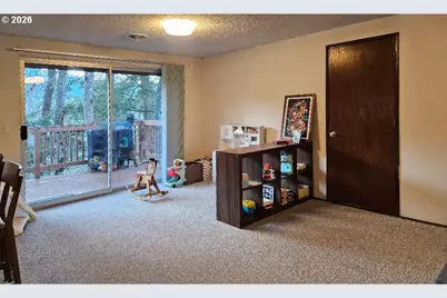 4734 Brookwood St, Eugene, OR 97405 - Photo 13