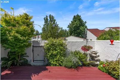 3316 NE 29th St, Gresham, OR 97030 - Photo 5