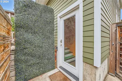 9116 N Willamette Blvd, Portland, OR 97203 - Photo 23