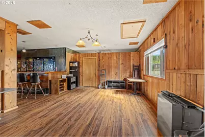 1030 W Central Blvd, Coquille, OR 97423 - Photo 7