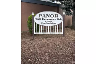 950 Evergreen Rd, Woodburn, OR 97071 - Photo 3