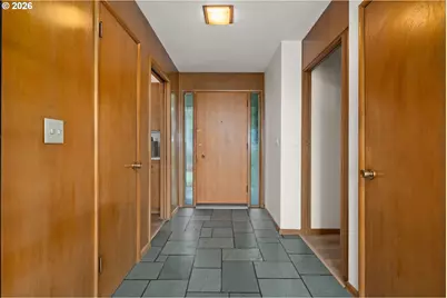 3031 NE 129th Pl, Portland, OR 97230 - Photo 5