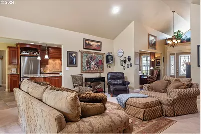915 Petry Ln, Baker City, OR 97814 - Photo 19