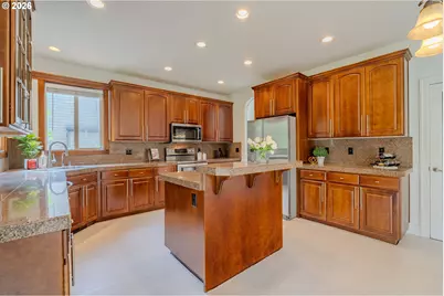 8614 NE 33rd St, Vancouver, WA 98662 - Photo 9
