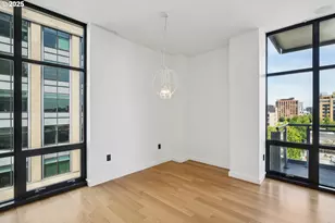 1025 NW Couch St, Portland, OR 97209 - Photo 15