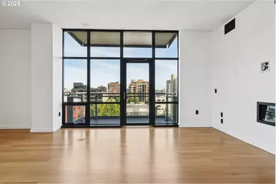 1025 NW Couch St #716, Portland, OR 97209 - Photo 5