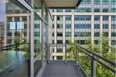 1025 NW Couch St #716, Portland, OR 97209 - Photo 21