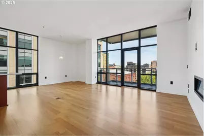 1025 NW Couch St #716, Portland, OR 97209 - Photo 7