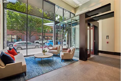 1025 NW Couch St #716, Portland, OR 97209 - Photo 3