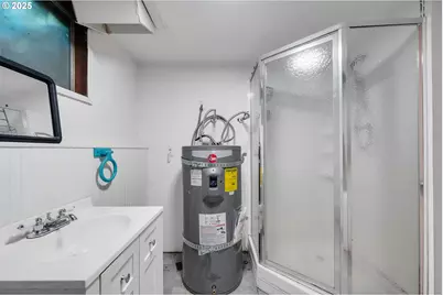 30235 Highway 101, Rockaway Beach, OR 97136 - Photo 19