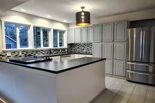 641 Dietz Ave, Keizer, OR 97303 - Photo 3