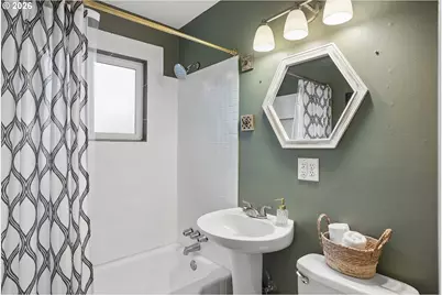 9016 Mt Baker Ave, Vancouver, WA 98664 - Photo 25