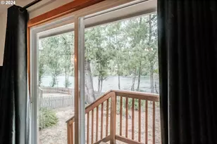 40166 Gates School Rd, Gates, OR 97346 - Photo 29