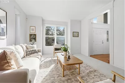 6725 SW Sean Michael Pl, Portland, OR 97225 - Photo 7